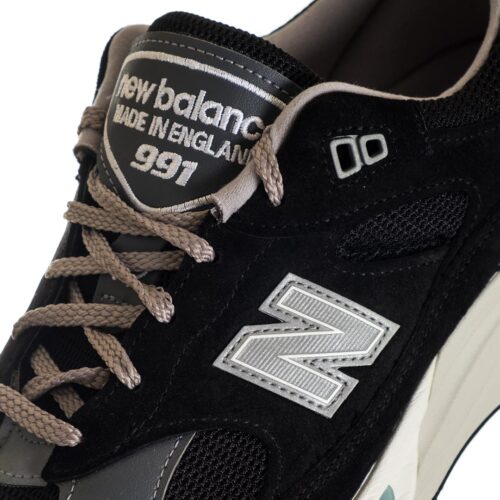NEW BALANCE U991BK2