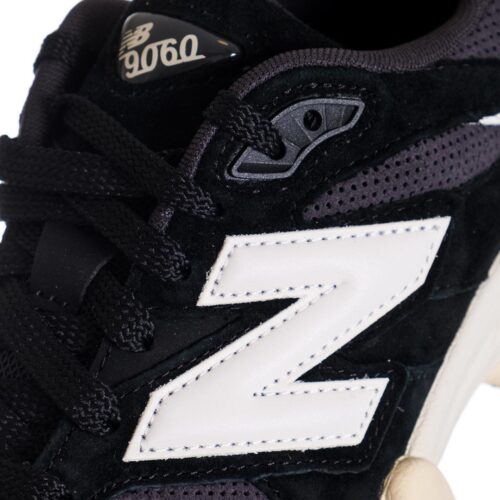 NEW BALANCE 9060 U9060AAA